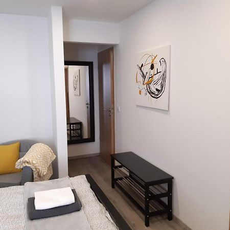 Rozalia Vendeghaz 2 Apartment Sarrod ภายนอก รูปภาพ